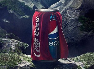 size_590_Pepsi_fantasiada_de_Coca-Cola_para_o_Dia_das_Bruxas_em_propaganda