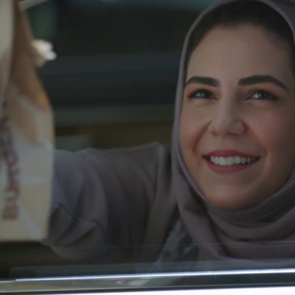 Burger King oferece lanches para automobilistas do sexo feminino da Arábia Saudita